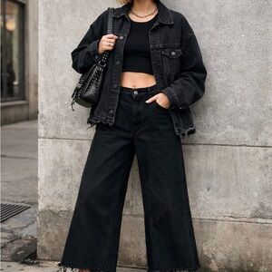 Zara Black High-Waist Wide-Leg Jeans